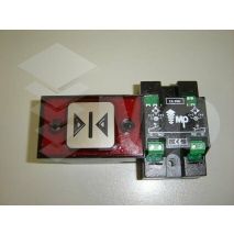 Compac T Corona , Pulsador Atornillable, Rojo, sin Luminoso, Sobre Inyectado, ( >< )